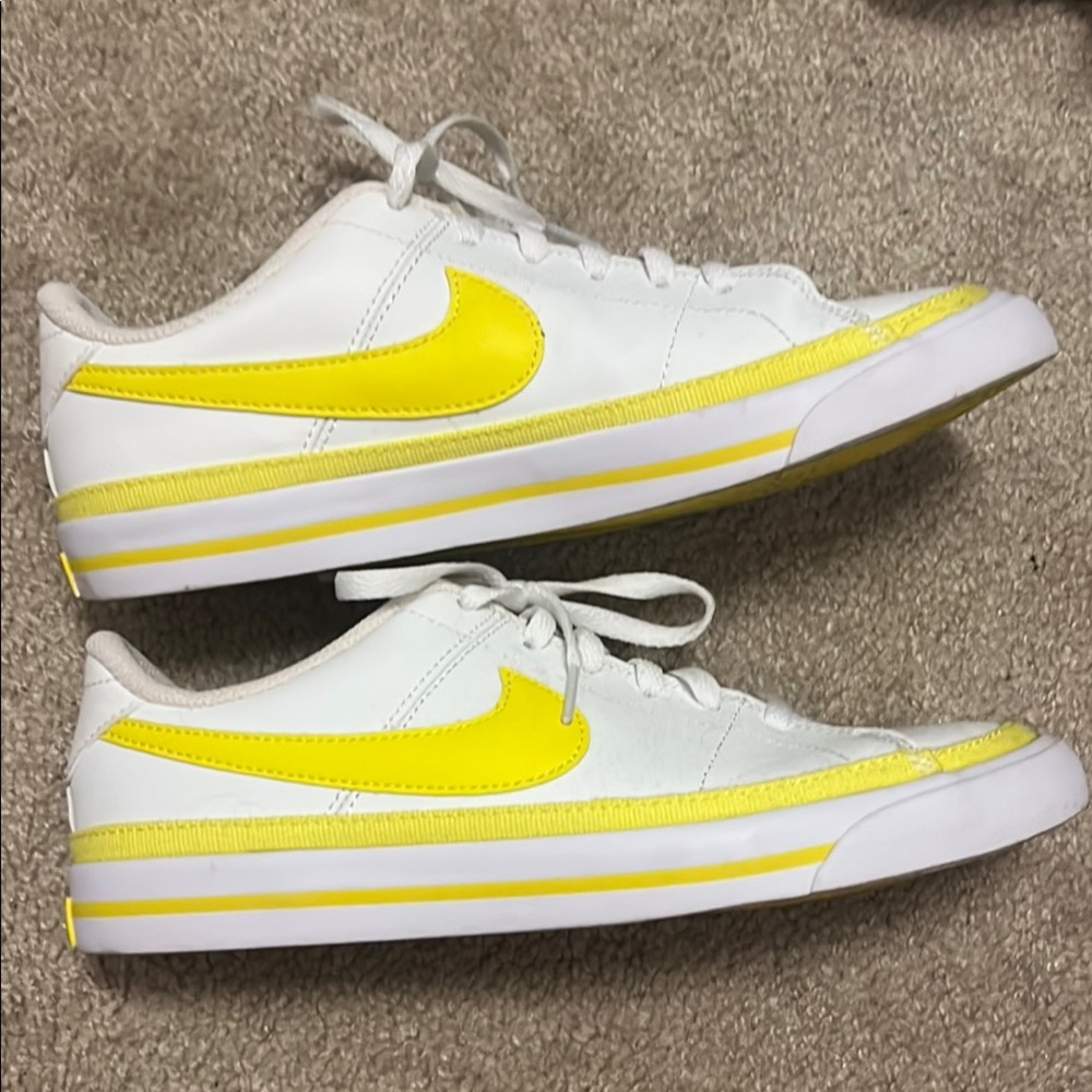 Nike White and Yellow Sneakers